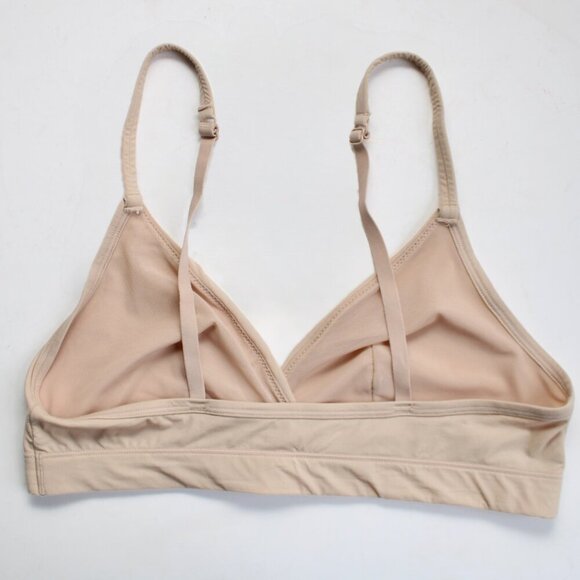 No Boundaries Toasted Almond Tan Fit Stretch Triangle Bralette Size Medium - Picture 2 of 6
